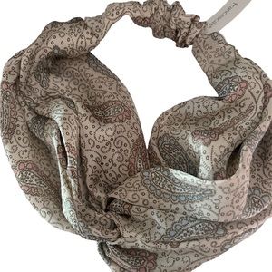 🛍️5/$25 Francesca’s headband NWT